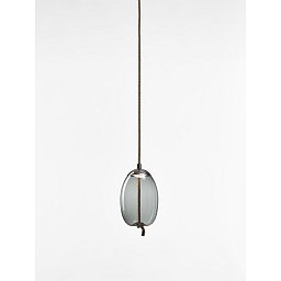 Závěsné svítidlo KNOT SMALL UOVO 3,4W 2700K 425lm šedá kouřová / černý chrom PC1036_SGTR_GL_CHBL_CHBLC_RN - BROKIS C Obrázek pro produkt Závěsné svítidlo KNOT SMALL UOVO 3,4W 2700K 425lm šedá kouřová / černý chrom PC1036_SGTR_GL_CHBL_CHBLC_RN - BROKIS C