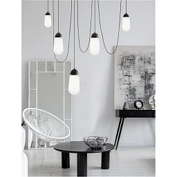 Závěsné svítidlo BLAKY matný černý kov a opálové sklo E14 5x5W bez žárovky - NOVA LUCE Obrázek pro produkt Závěsné svítidlo BLAKY matný černý kov a opálové sklo E14 5x5W bez žárovky - NOVA LUCE