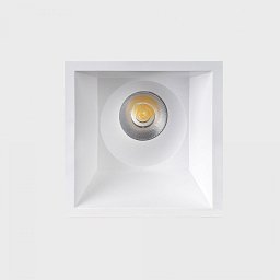NOON SQ ASYMETRIC zapuštěné svítidlo s rámečkem bílá 5 W 3000K nestmívatelné - KOHL-Lighting Obrázek pro produkt NOON SQ ASYMETRIC zapuštěné svítidlo s rámečkem bílá 5 W 3000K nestmívatelné - KOHL-Lighting