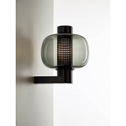 Nástěnné venkovní svítidlo BONBORI WALL UP šedá kouřová / černý matný komaxit - BROKIS A Obrázek pro produkt Nástěnné venkovní svítidlo BONBORI WALL UP šedá kouřová / černý matný komaxit - BROKIS A