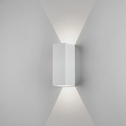 Venkovní nástěnné svítidlo Oslo 255 LED 7.5W 3000K bílá - ASTRO Lighting Obrázek pro produkt Venkovní nástěnné svítidlo Oslo 255 LED 7.5W 3000K bílá - ASTRO Lighting