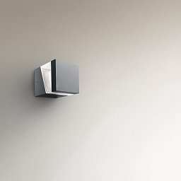 Tetragono nástěnné - 3000K - ARTEMIDE Obrázek pro produkt Tetragono nástěnné - 3000K - ARTEMIDE