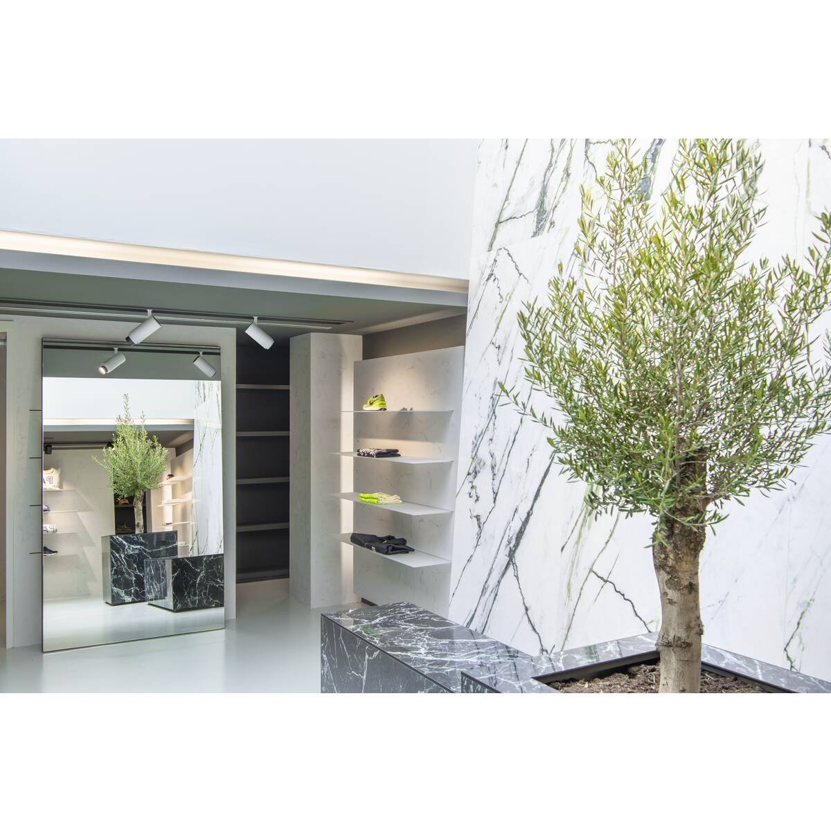 LA 1006119 NUMINOS® ZOOM M DALI 3fázový spot bílý 20 W 4000 K 15-60° - BIG WHITE (SLV) (obrázek 7)