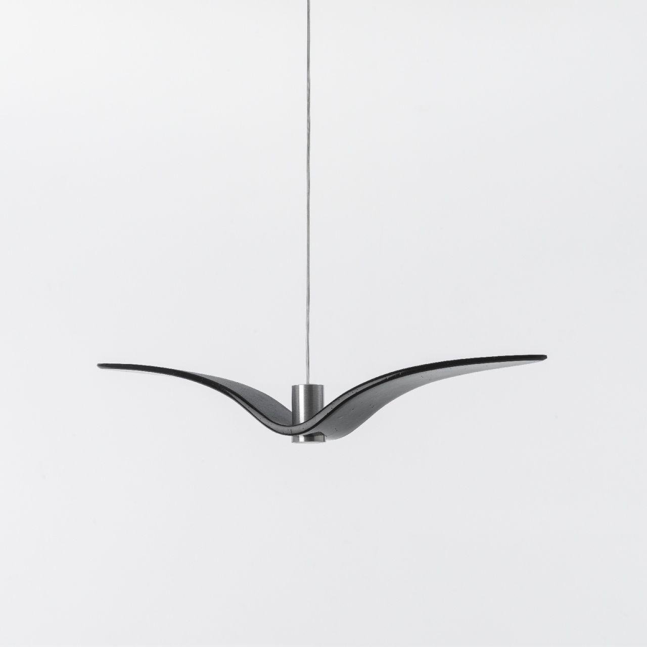 Levně BRO PC00962_002 Night Birds, závěsné svítidlo, 5W LED, šedé kouřové sklo / masiv, délka 78cm - BROKIS A