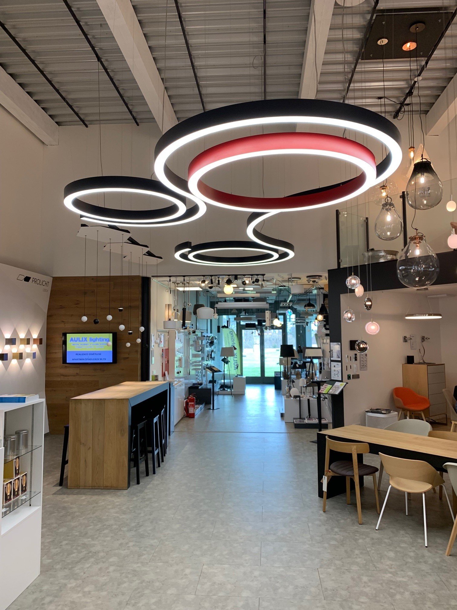 ARCHI SBS/110A/GI1220/DI/4K/BL/DA-SE Závěsné svítidlo BELO (sestava VLNA+KRUHY) černá / červená direct/indirect DALI - Archilight (obrázek 2)