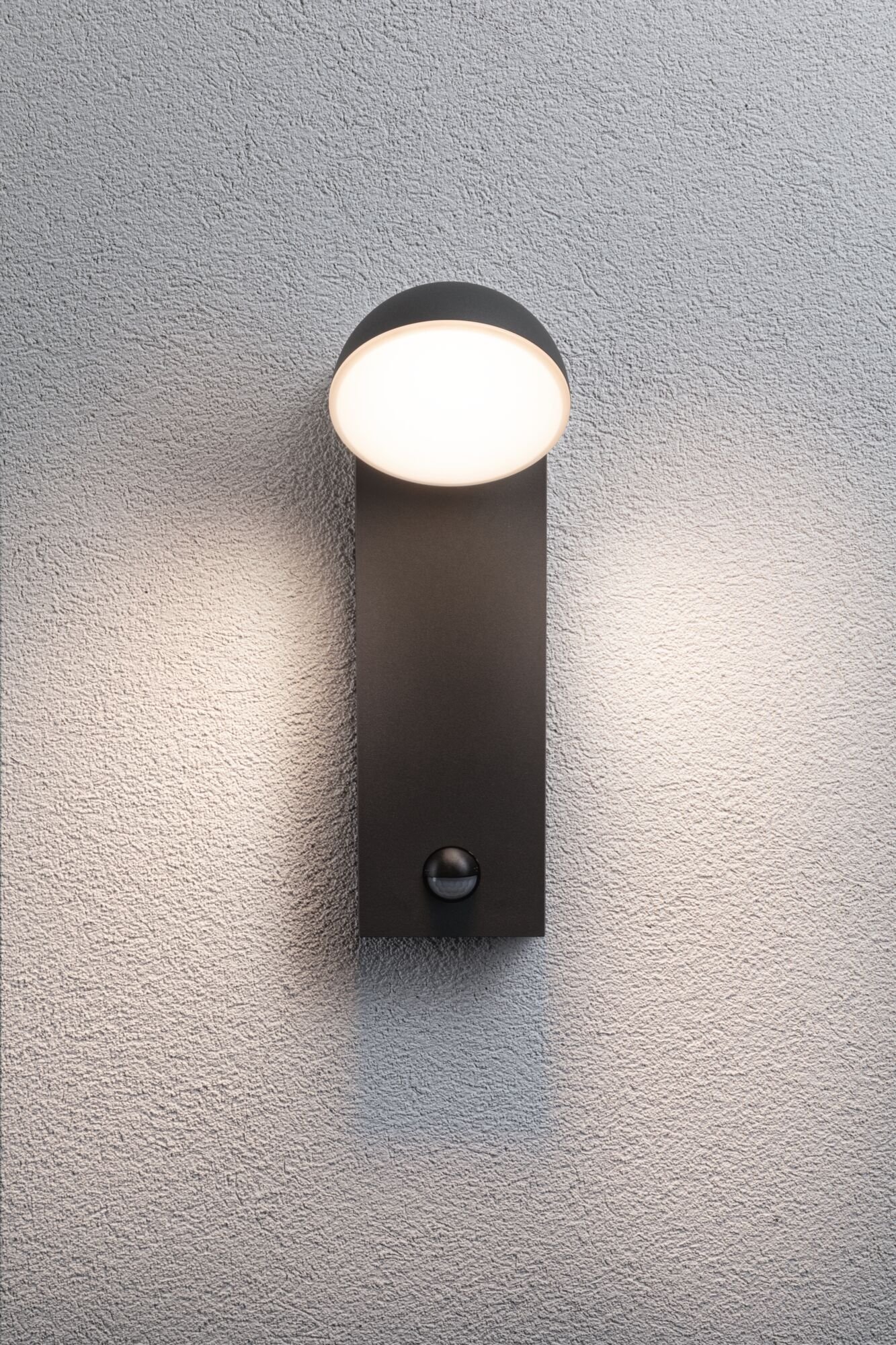 P 94739 LED venkovní nástěnné svítidlo Puka IP44 kruhové 110x125mm 3000K 8,5W 230V antracit hliník - PAULMANN (obrázek 5)