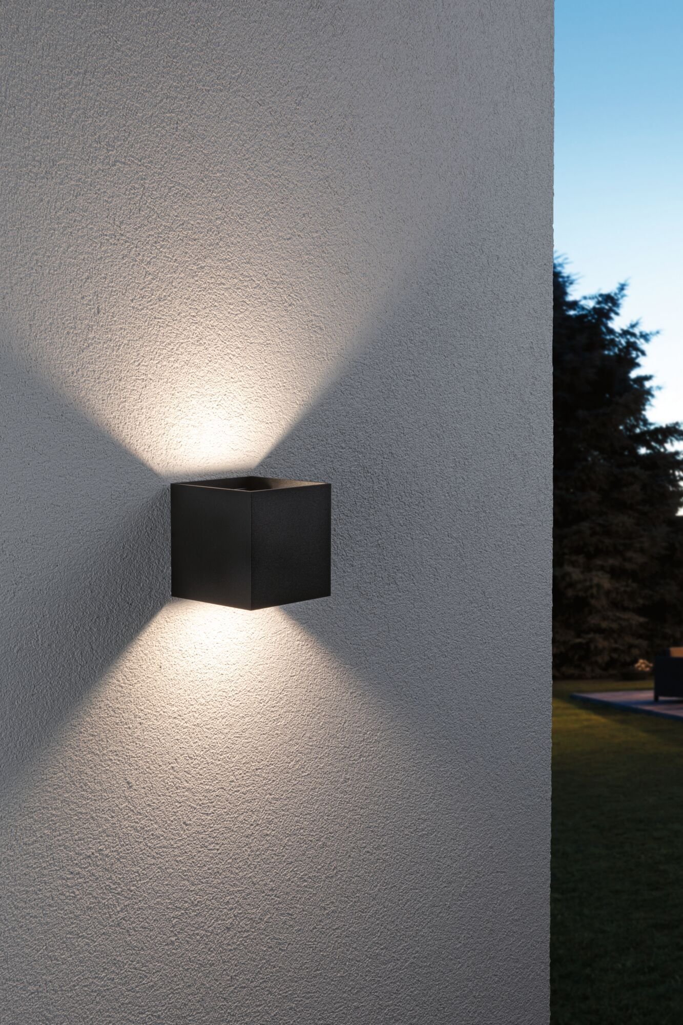 P 94847 Domovní LED venkovní nástěnné svítidlo Smart Home Zigbee Cybo IP44 hranaté 100x100mm RGBW 2x2,5W 230V antracit hliník - PAULMANN (obrázek 2)