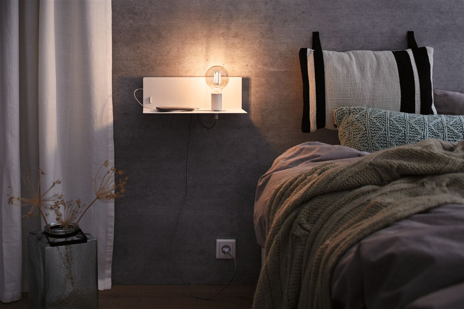P 96774 Nástěnné svítidlo Devara USB C E27 230V max. 40W stmívatelné bílá mat - PAULMANN (obrázek 9)