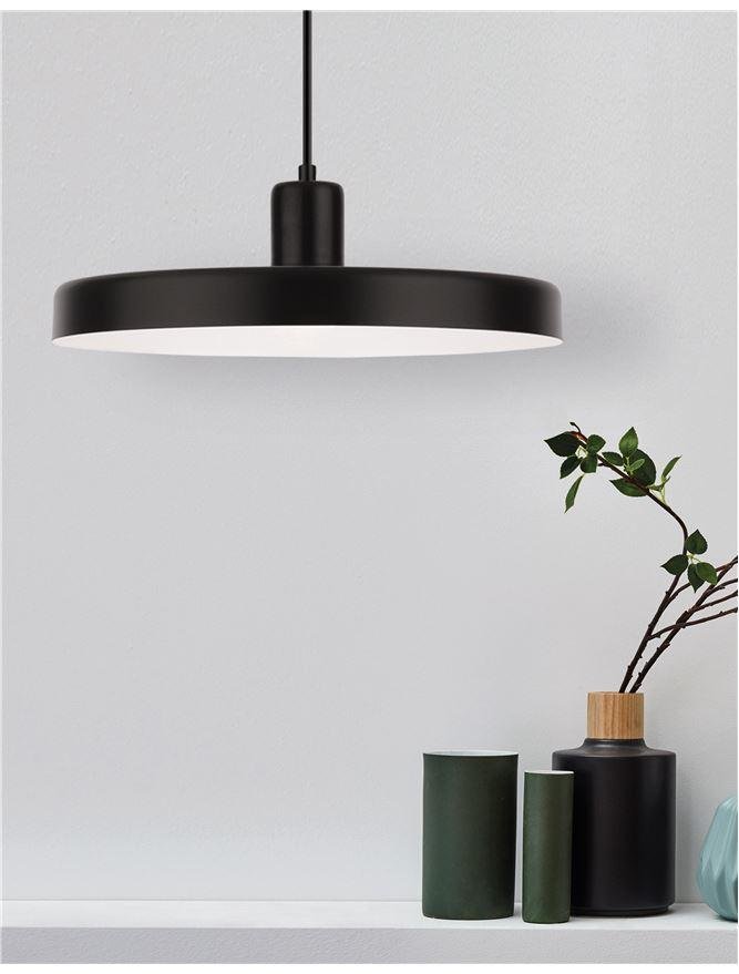 Levně NV 540602 Závěsné svítidlo CHIOTO matná černá ocel zvenku lesklá bílá ocel uvnitř E27 1x12W IP20 bez žárovky - NOVA LUCE