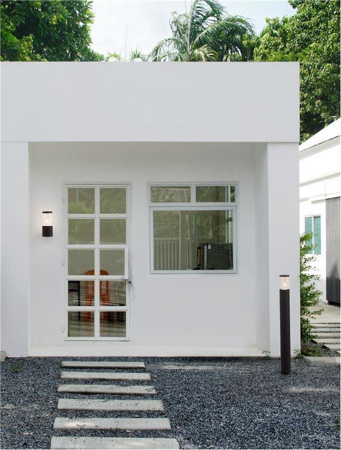 NV 9002873 Venkovní nástěnné svítidlo CETERA černý hliník a akryl E27 1x12W 220-240V IP54 bez žárovky - NOVA LUCE