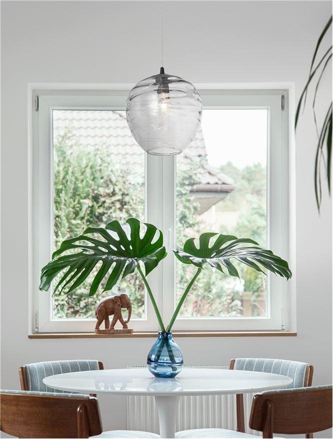 NV 9009258 Závěsné svítidlo EVLEEN matný černý kov a světle šedé sklo E27 1x12W 230V IP20 bez žárovky - NOVA LUCE