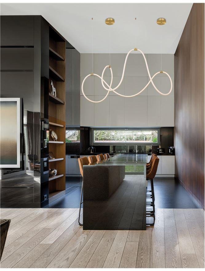 Levně NV 9082093 Závěsné svítidlo CERELIA mosazný zlatý kov a silikonová trubice LED 57W 230V 3000K IP20 stmívatelné - NOVA LUCE