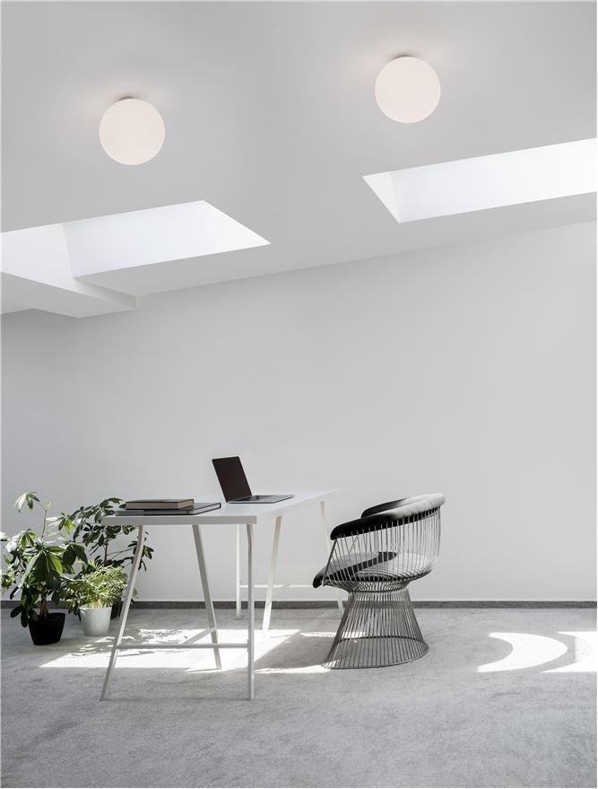 NV 920424 Stropní svítidlo NEVOSO opálové sklo a bílý kov E27 1x12W 230V IP20 bez žárovky - NOVA LUCE
