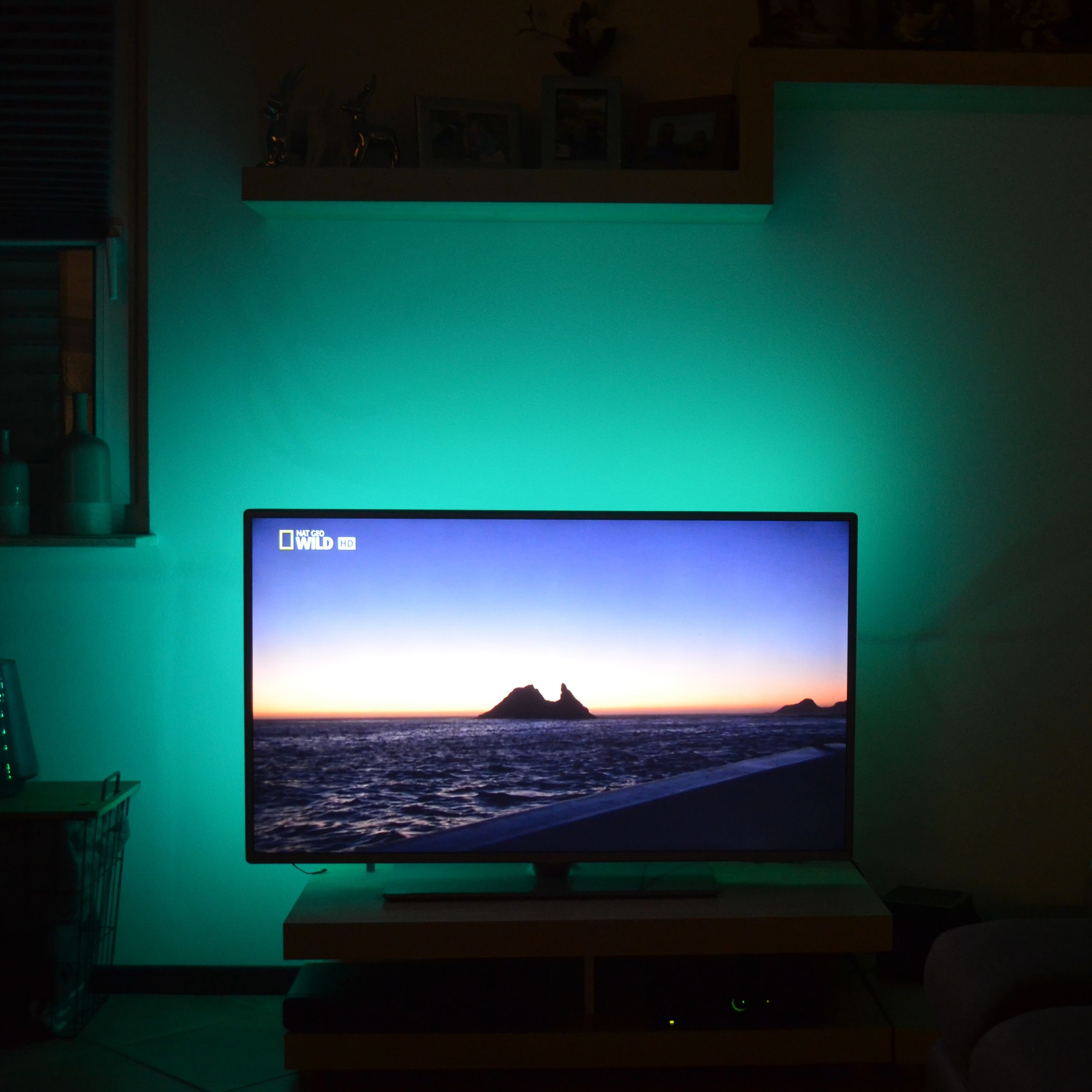 BRILO 2353-024 USB LED pásek 50 cm černá - BRILO (obrázek 7)