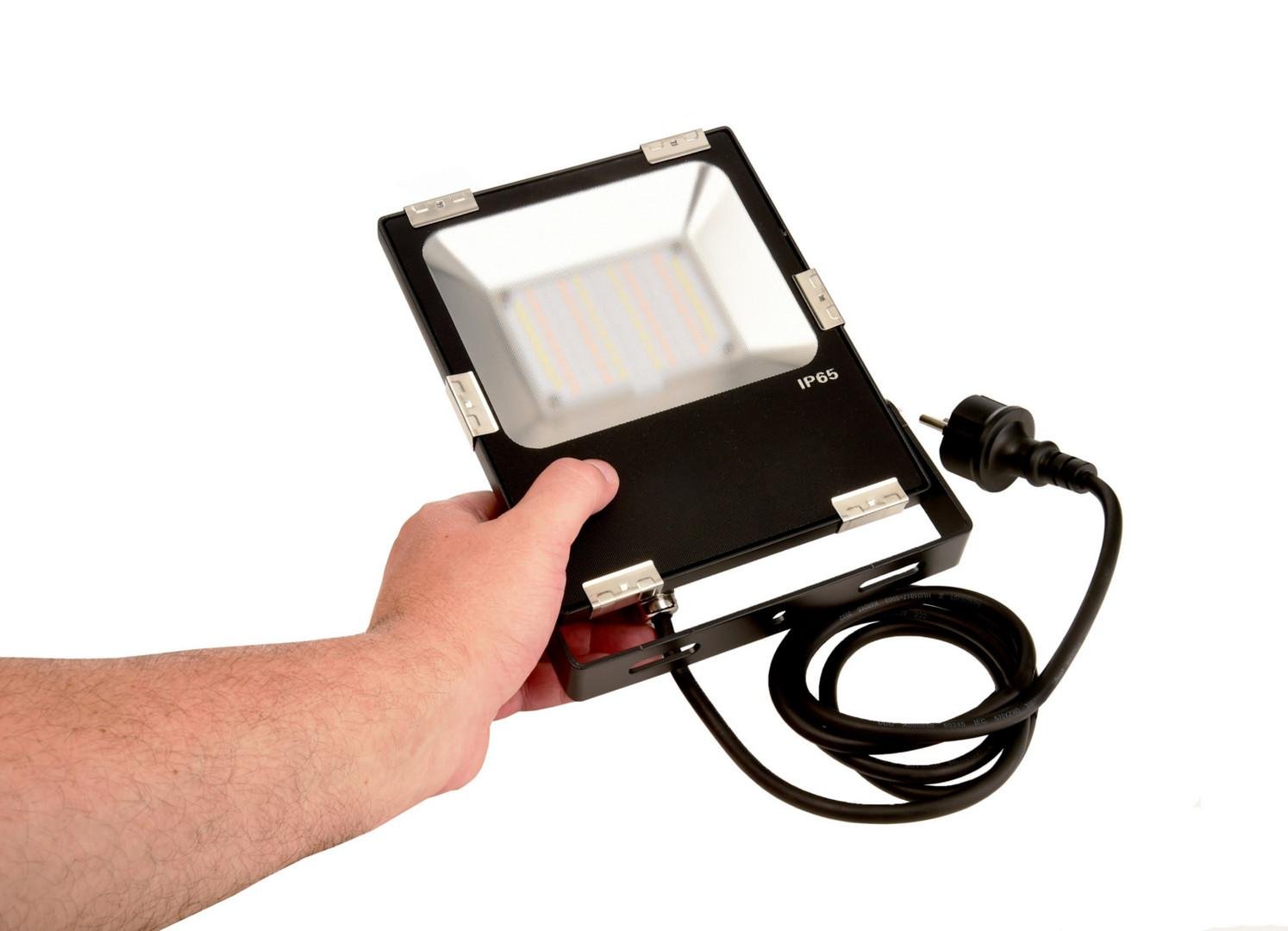 Obrázek produktu Deko-Light LED reflektor, RF-smart, Flood, 230V, 30W, RGB+CCT, IP65, 2700-6500K černá - LIGHT IMPRESSIONS 4 Obrázek produktu Deko-Light LED reflektor, RF-smart, Flood, 230V, 30W, RGB+CCT, IP65, 2700-6500K černá - LIGHT IMPRESSIONS 4