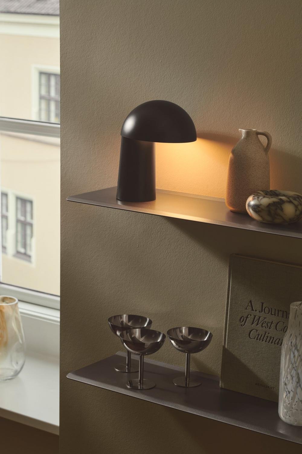 NOR 2420155003 Faye Portable stolní lampa černá - NORDLUX