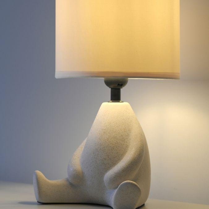 LD 14190-39 TED Stolní lampa béžová, sedící postava, látkové stínidlo, vypínač na kabelu - JUST LIGHT (obrázek 4)