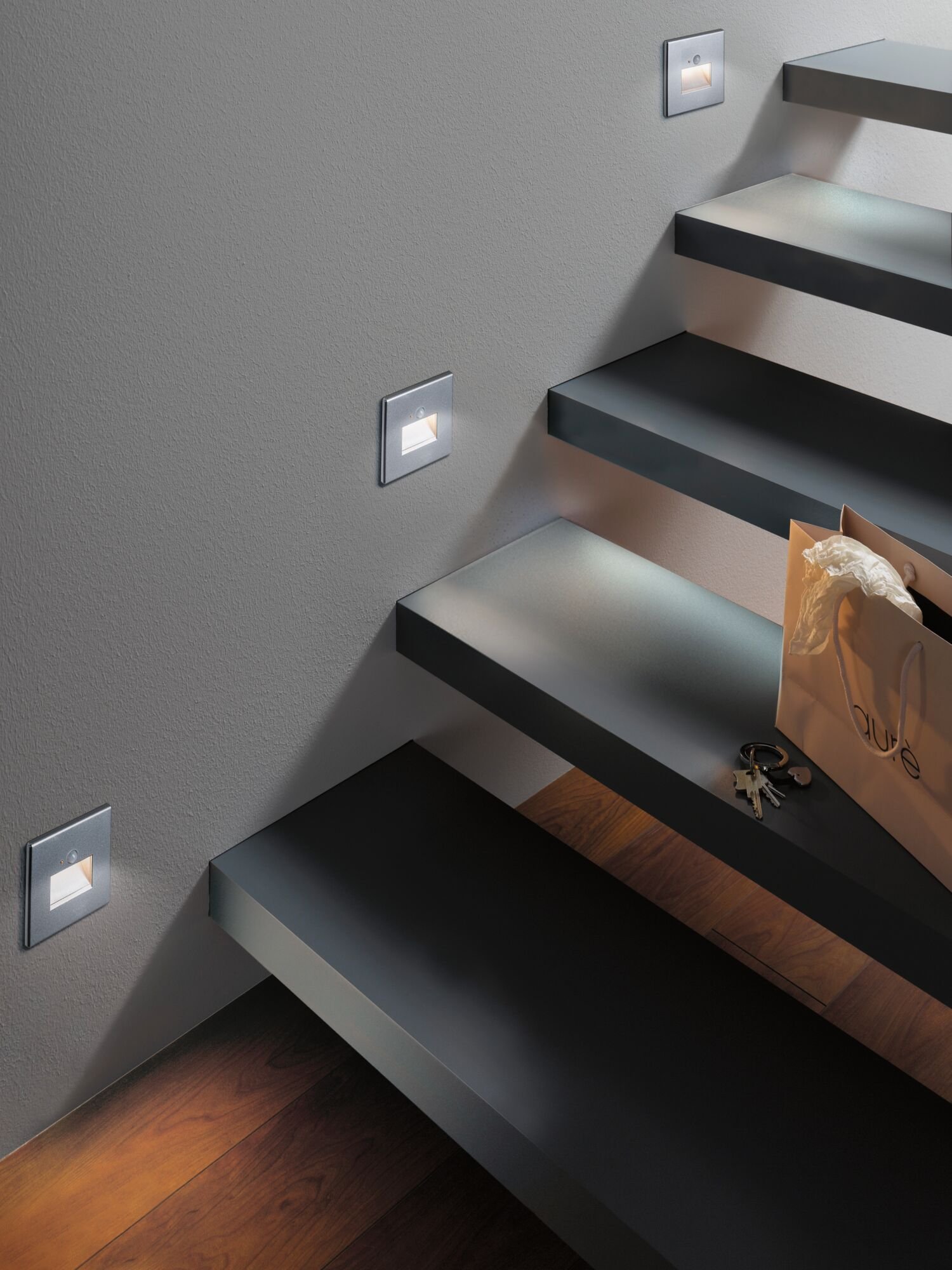 P 93134 LED vestavné svítidlo do zdi Edge Quadro hranaté se senzorem 8x8cm 1,2W 230V 2700K matný chrom - PAULMANN (obrázek 5)