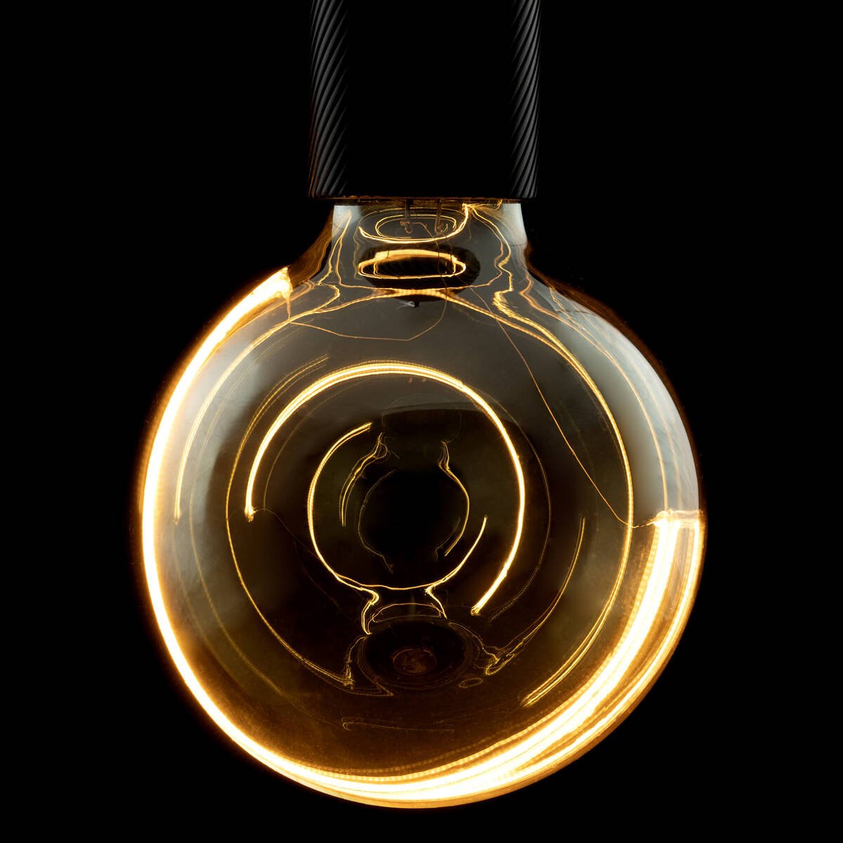 LA 1008161 LED Iluze Globe 125 Crescent nakloněná LED žárovka, kouřová, E27, PHASE, 6W, 1900K - BIG WHITE (SLV)