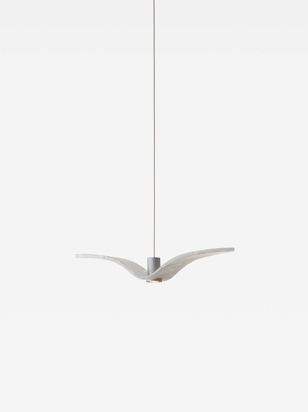 Levně BRO PC01385_009 Závěsné svítidlo NIGHT BIRDS MINI PENDENT triplex opal BROKISGLASS mat / stříbrná / Trimless kabelová verze (bílá struktura) / kabel stříbrný - BROKIS