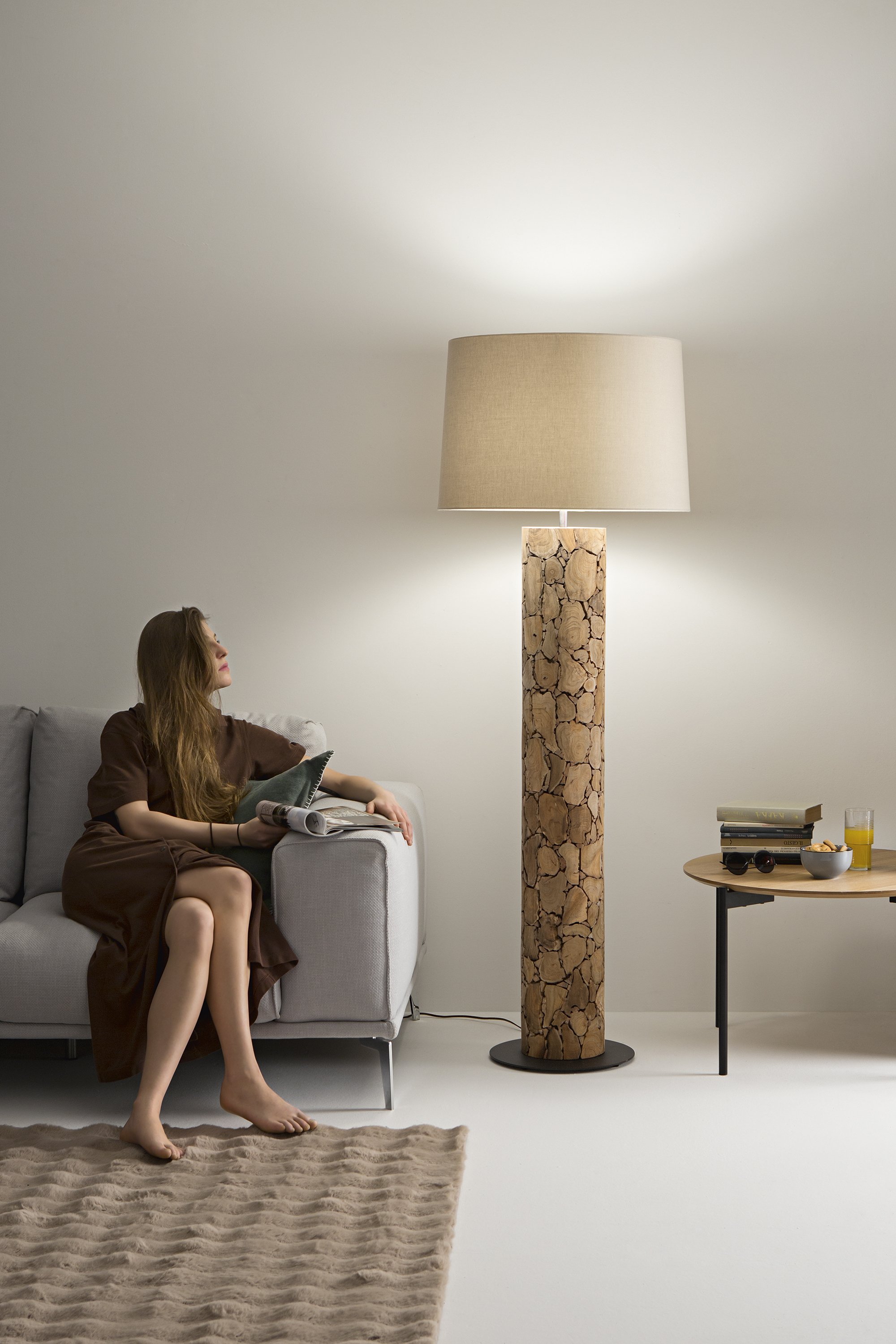 Obrázek produktu Stojací lampa Xylo pr. 60 x 170 cm - FANEUROPE 3 Obrázek produktu Stojací lampa Xylo pr. 60 x 170 cm - FANEUROPE 3