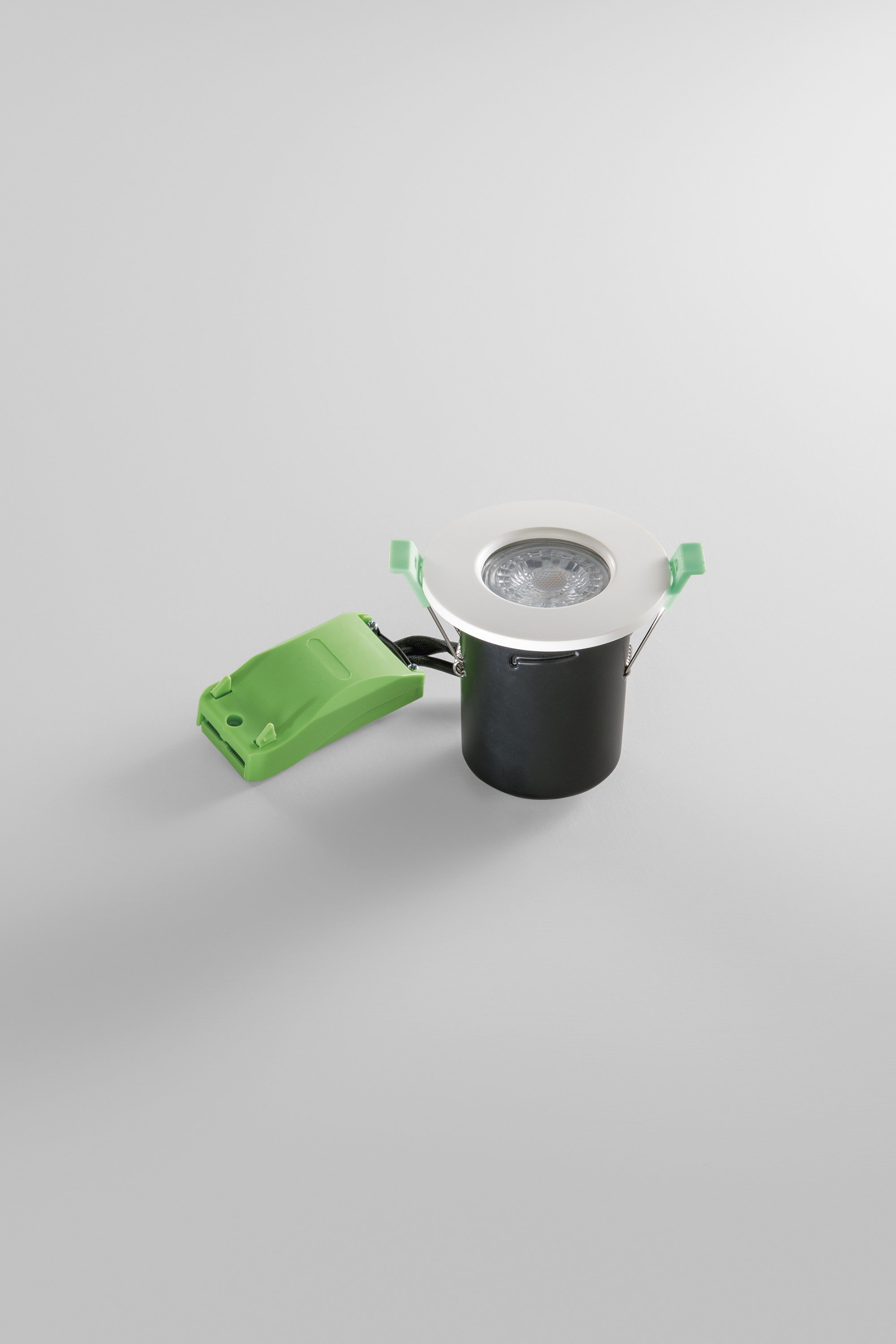 Obrázek produktu Vestavné svítidlo Duplex (bílé kovové) IP65, 1 x GU10, pr. 86 x 86.6 mm (výřez pr. 65–75 mm) - FANEUROPE 2 Obrázek produktu Vestavné svítidlo Duplex (bílé kovové) IP65, 1 x GU10, pr. 86 x 86.6 mm (výřez pr. 65–75 mm) - FANEUROPE 2