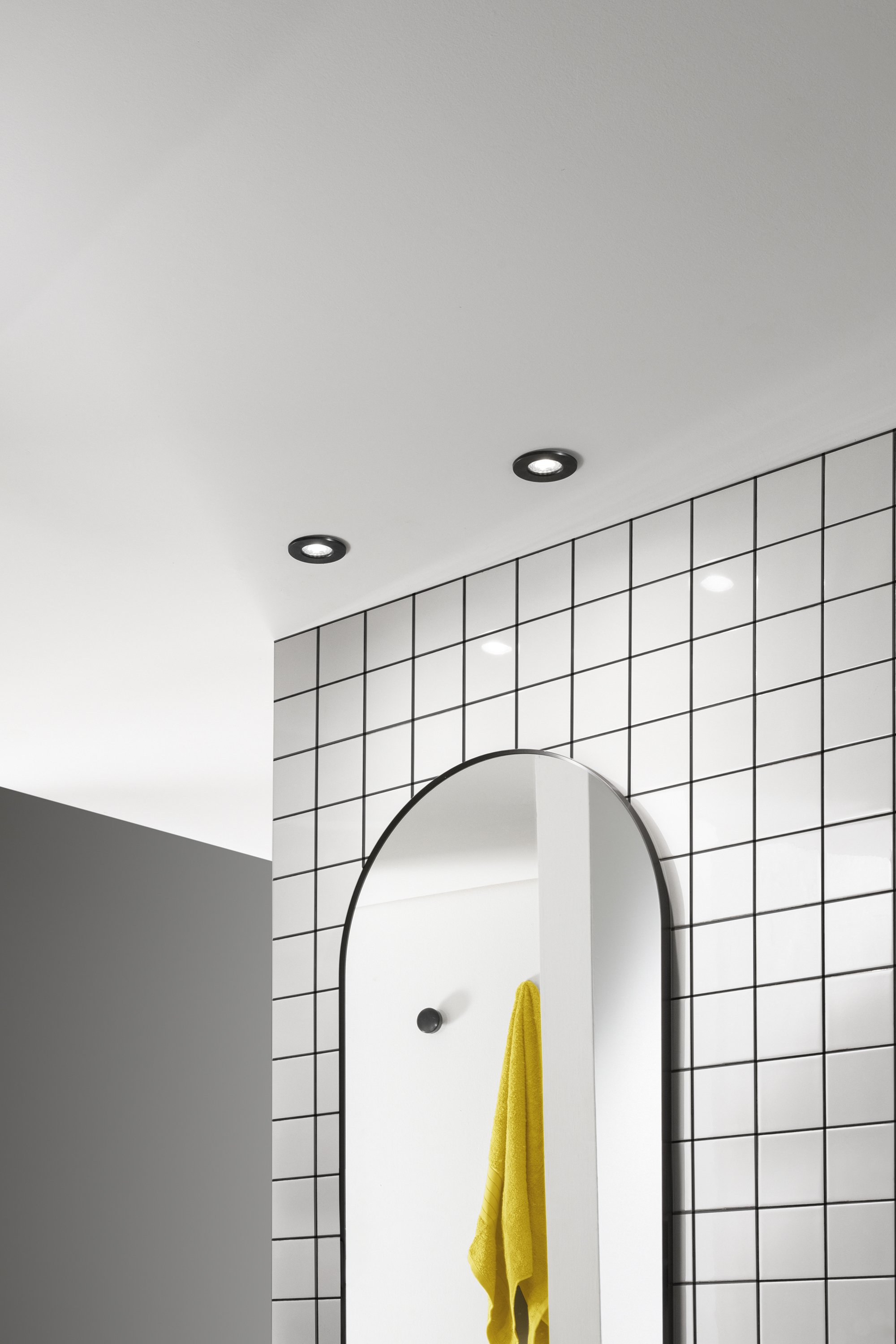 Obrázek produktu Vestavné svítidlo Duplex (černé kovové) IP65, 1 x GU10, pr. 86 x 86.6 mm (výřez pr. 65–75 mm) - FANEUROPE 3 Obrázek produktu Vestavné svítidlo Duplex (černé kovové) IP65, 1 x GU10, pr. 86 x 86.6 mm (výřez pr. 65–75 mm) - FANEUROPE 3