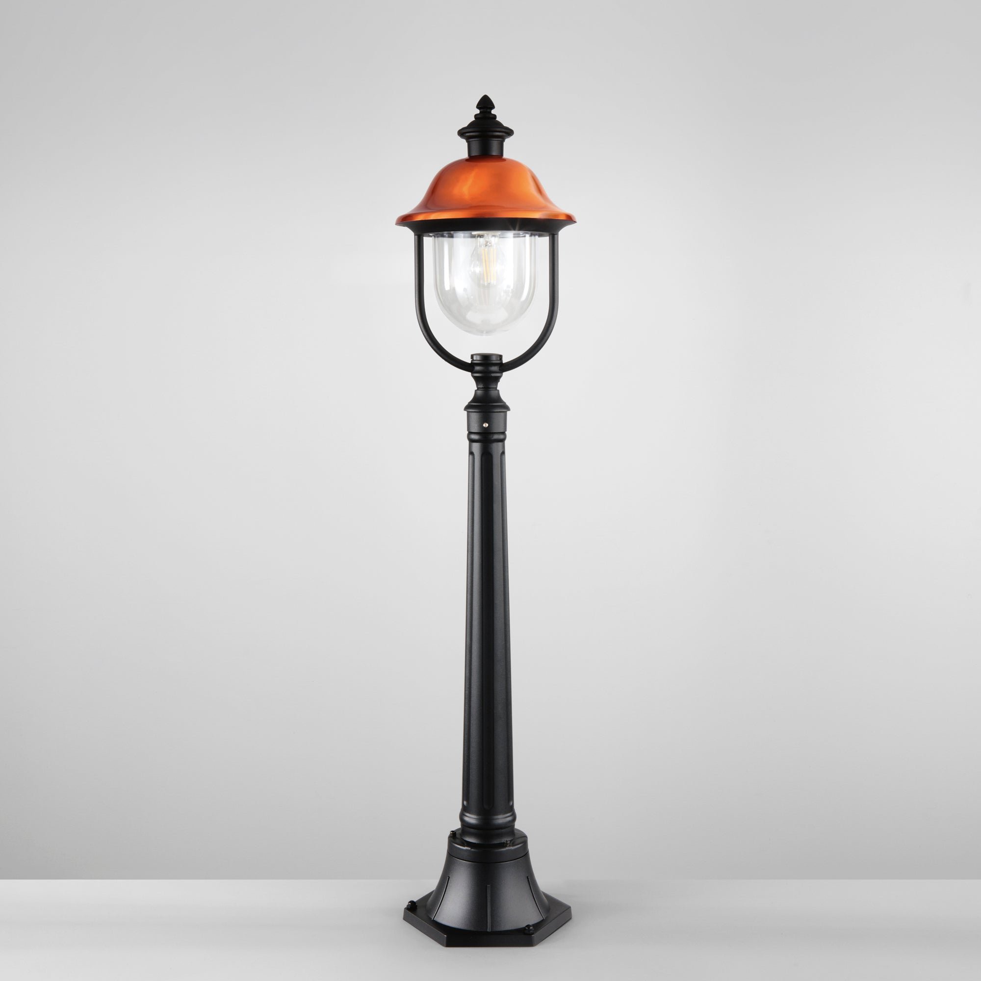 Obrázek produktu Sloupkové svítidlo PALETTO VENEZIA černá/měď, 1xE27, IP44, 118 x 25 cm - FANEUROPE 2 Obrázek produktu Sloupkové svítidlo PALETTO VENEZIA černá/měď, 1xE27, IP44, 118 x 25 cm - FANEUROPE 2