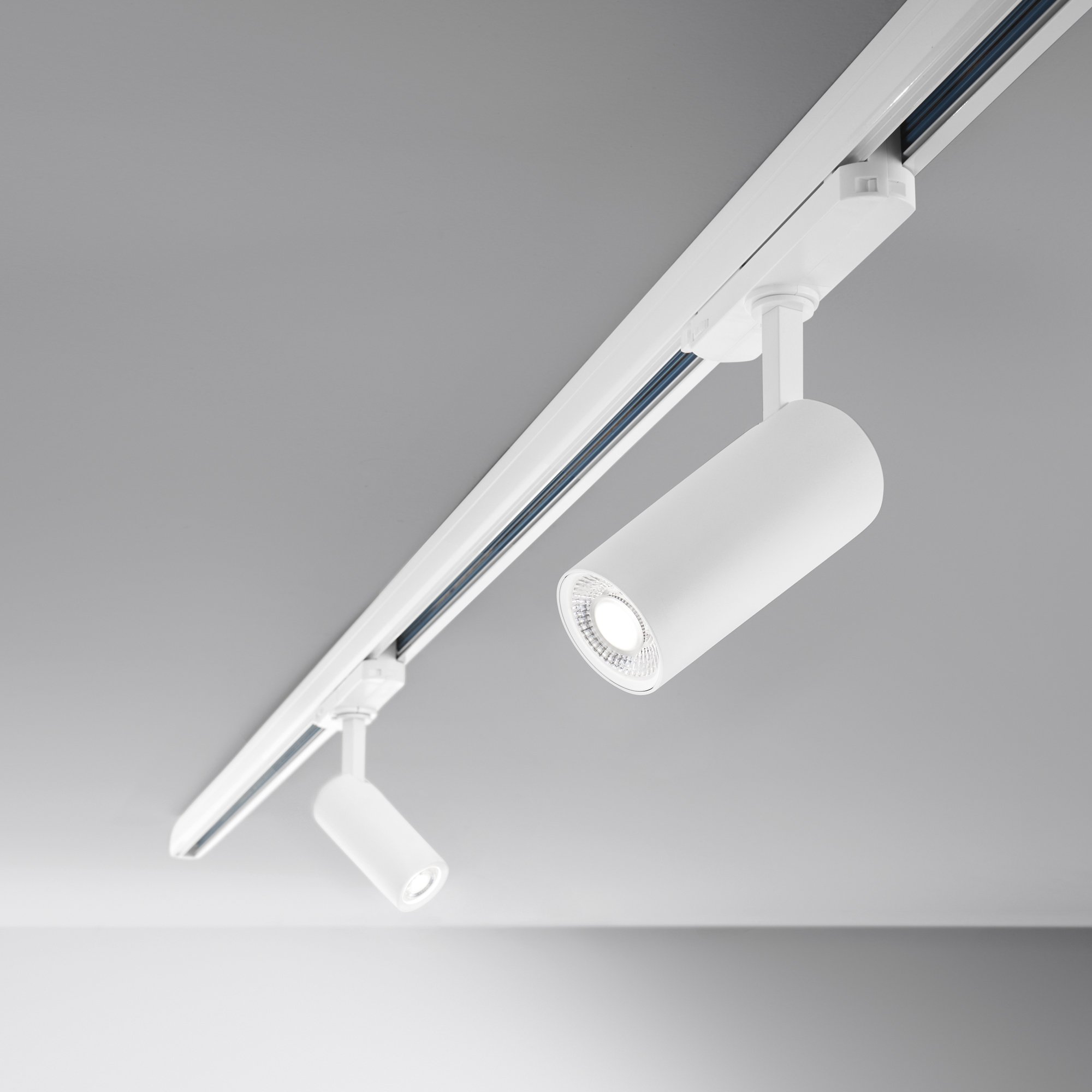 FAN LED-JET-W-40DA Třífázový lištový LED reflektor JET 40DA bílá, 40 W, 3000-4000 K, 80 x 180 mm DALI - FANEUROPE (obrázek 3)