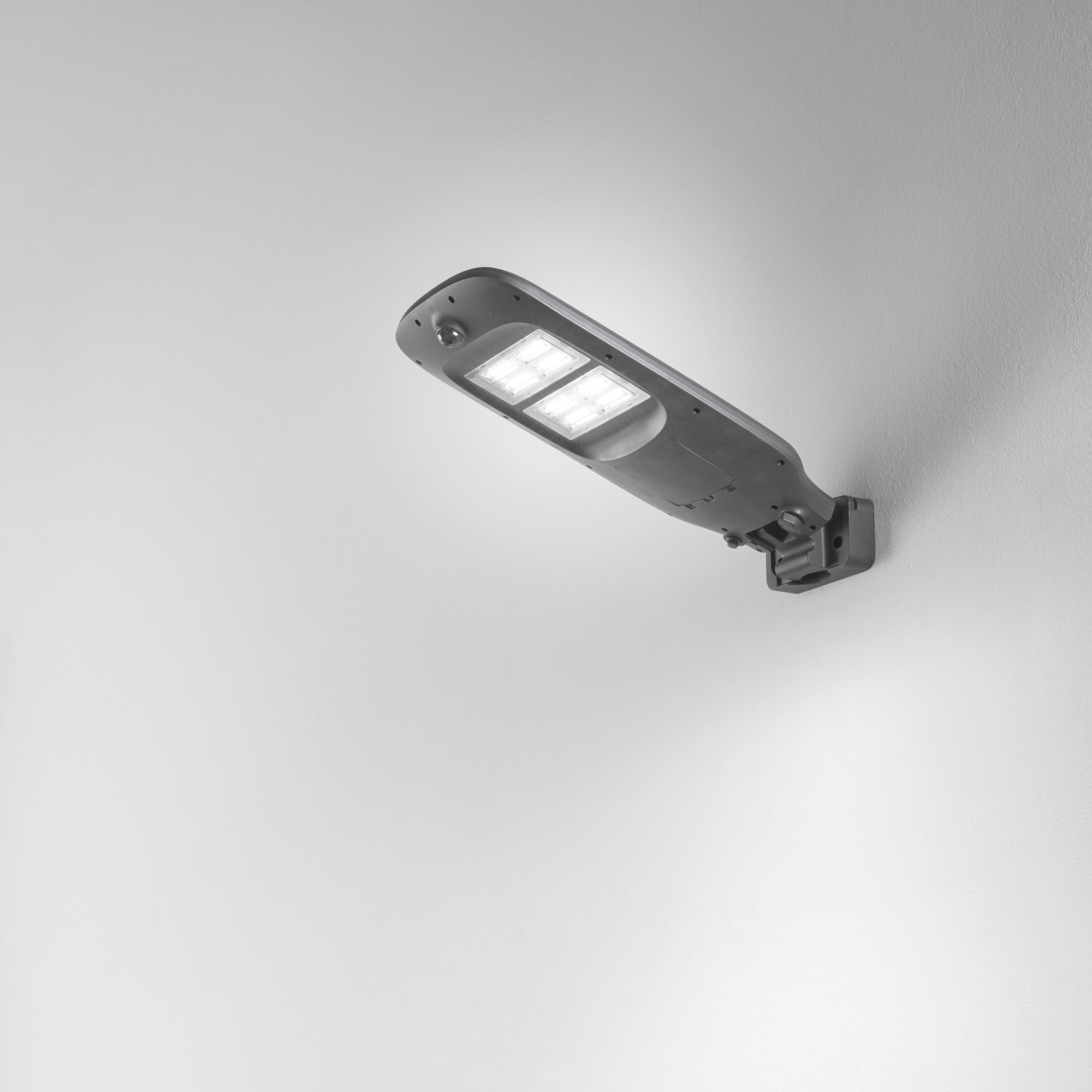 FAN LED-LUXOR-6M-SOLAR Veřejné osvětlení solární 6,5 W 600 lm 4000 K IP65 senzor - FANEUROPE (obrázek 4)
