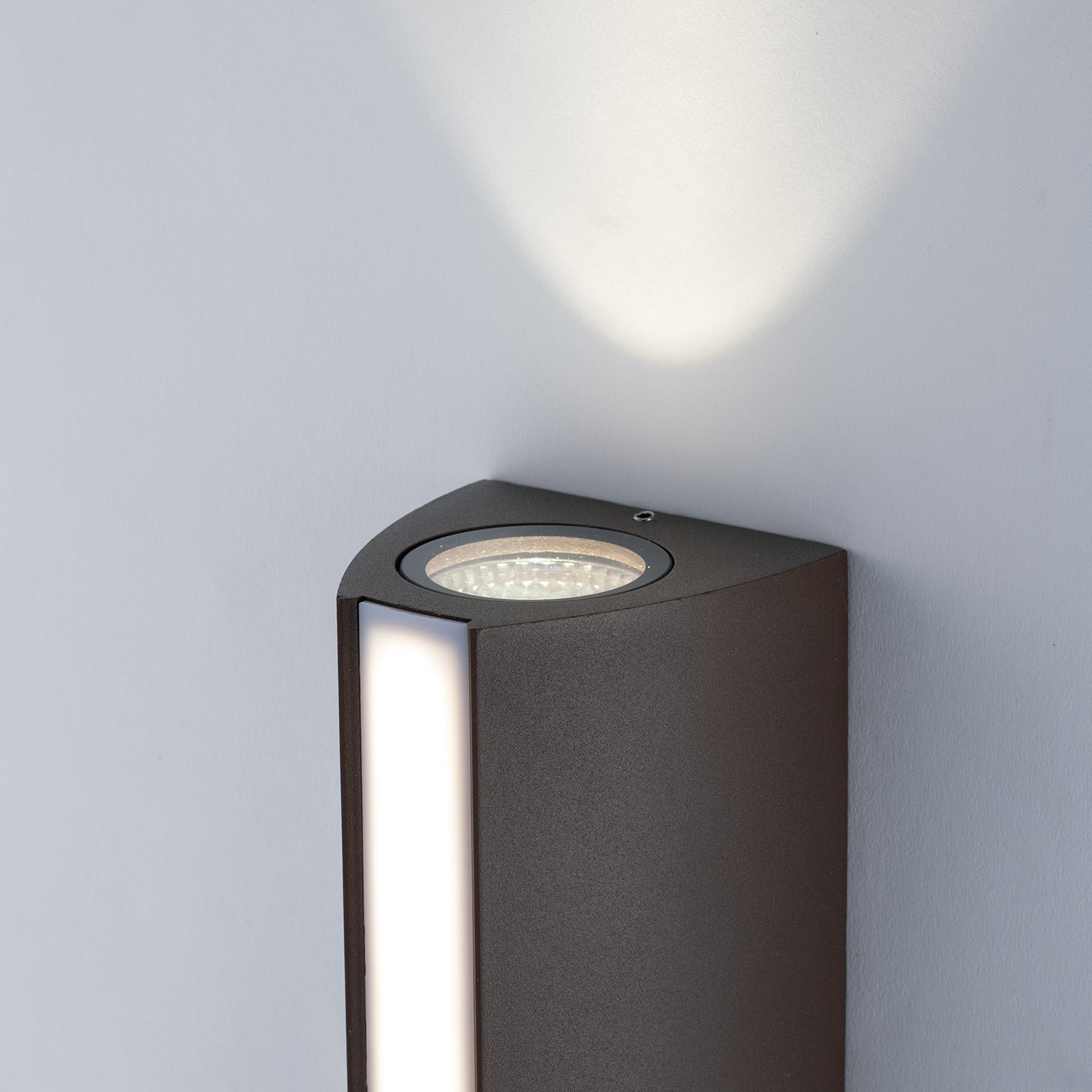 FAN LED-W-RAY BRO Nástěnné svítidlo LED RAY bronz hliník 14W 1110+390lm CCT 20x8,5x7,8 cm - FANEUROPE