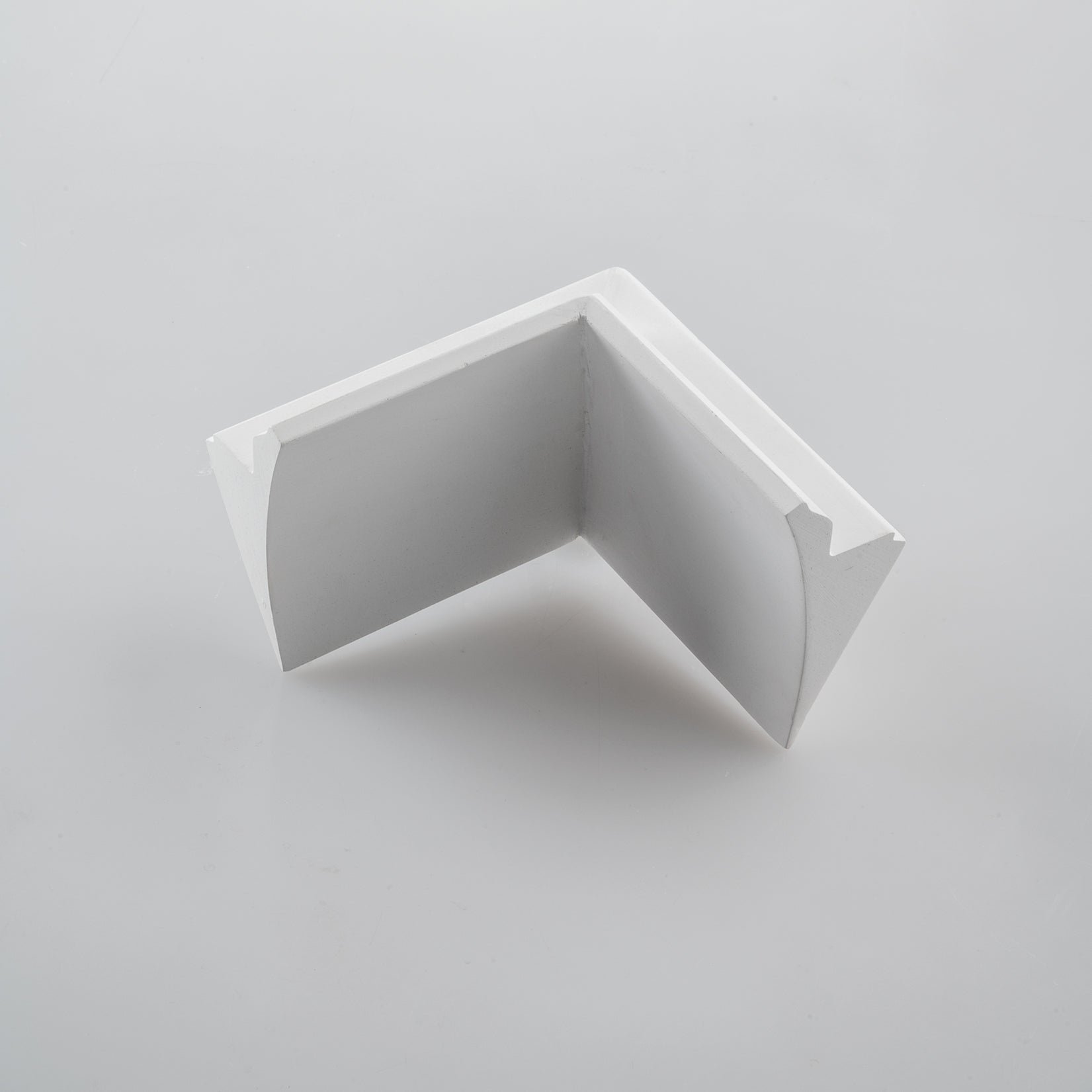 FAN I-PROFY-VELA-L Úhlová spojka Vela - bílý hliníkový profil s opálovým difuzorem, 10,2 x 8 cm - FANEUROPE