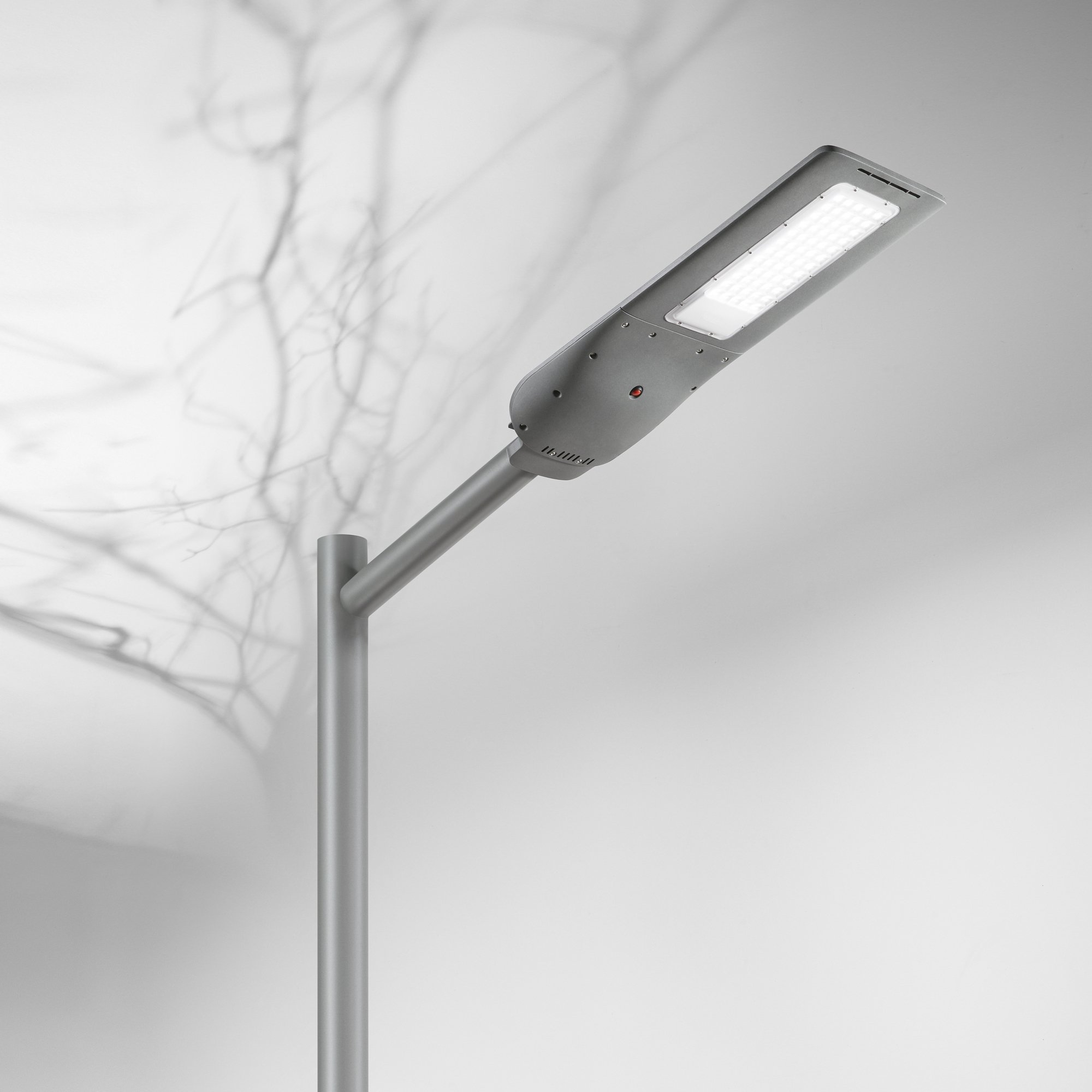 FAN LED-AUREUS-20M-SOLAR Veřejné solární osvětlení AUREUS, 20 W, vestavěný solární panel, pohybové čidlo, dálkové ovládání, 1600 lm, 4000 K, IP65 - FANEUROPE (obrázek 4)