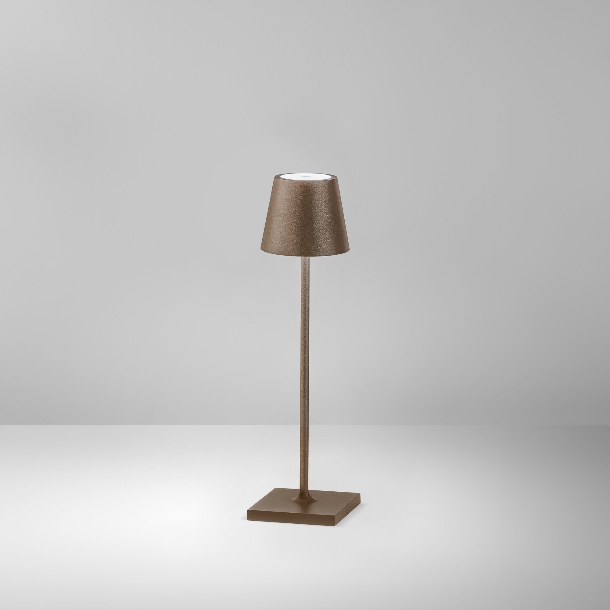 FAN LED-DRINK-S-BRO Nabíjecí venkovní svítidlo DRINK‑S korten, LED 1,5 W, 165 lm, integrovaná baterie 1900 mAh - FANEUROPE (obrázek 3)