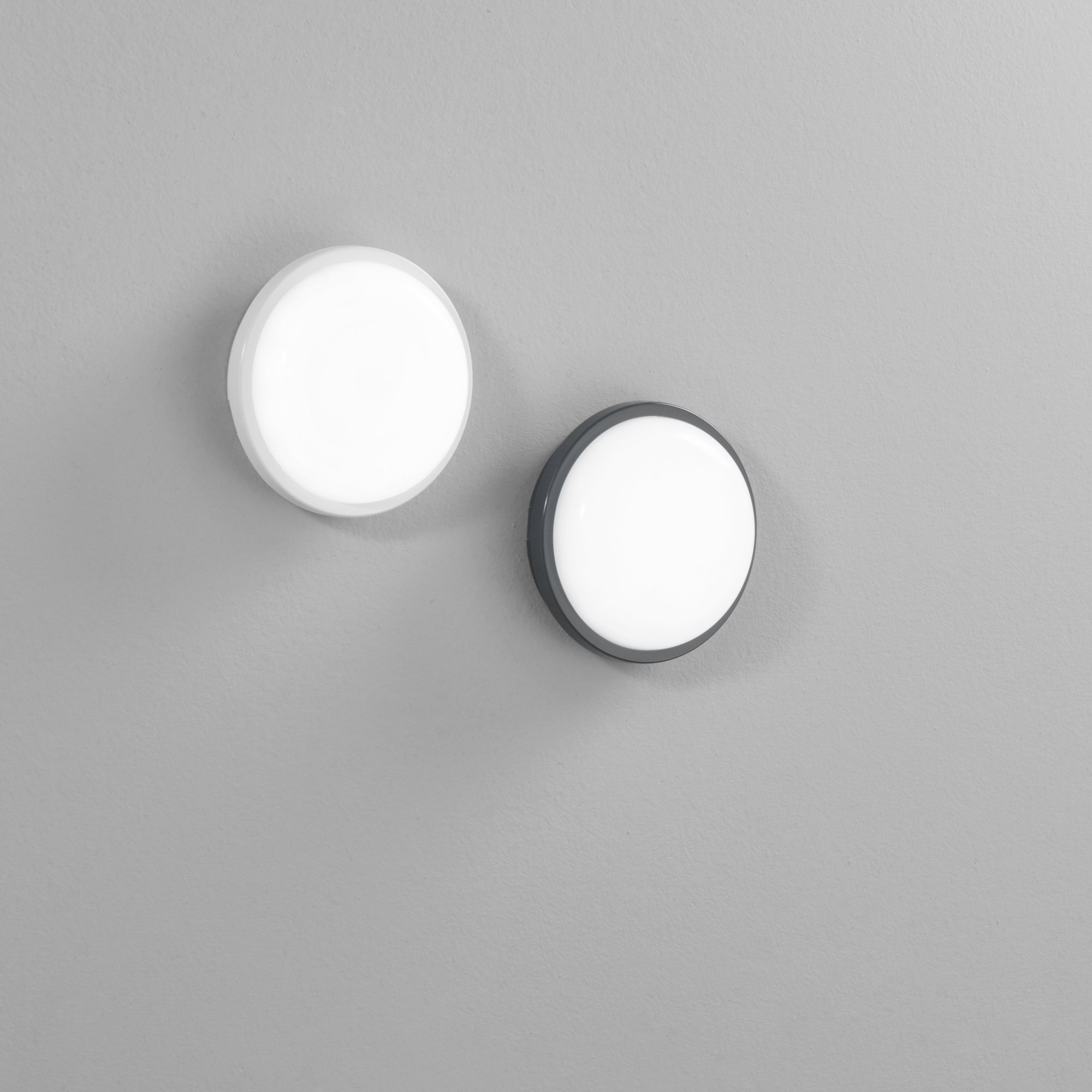 FAN LED-EVER-S ANT Venkovní nástěnné a stropní svítidlo LED EVER antracit, polykarbonát, 15 W, 1900 lm, 3000/4000 K, IP65, 16,9 x 6,2 cm - FANEUROPE (obrázek 4)