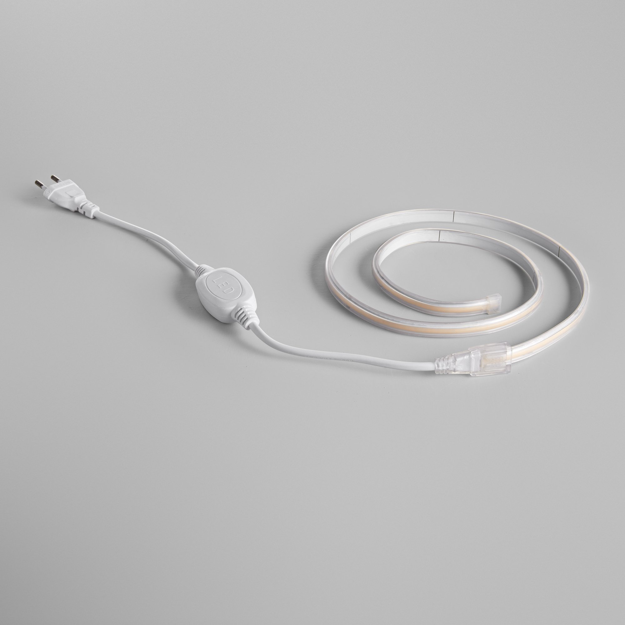 FAN STRIP220V-COB-12F LED pásek COB 220 V 12 W 18 400 lm 6500 K IP65 pf > 0.5 20 m - FANEUROPE