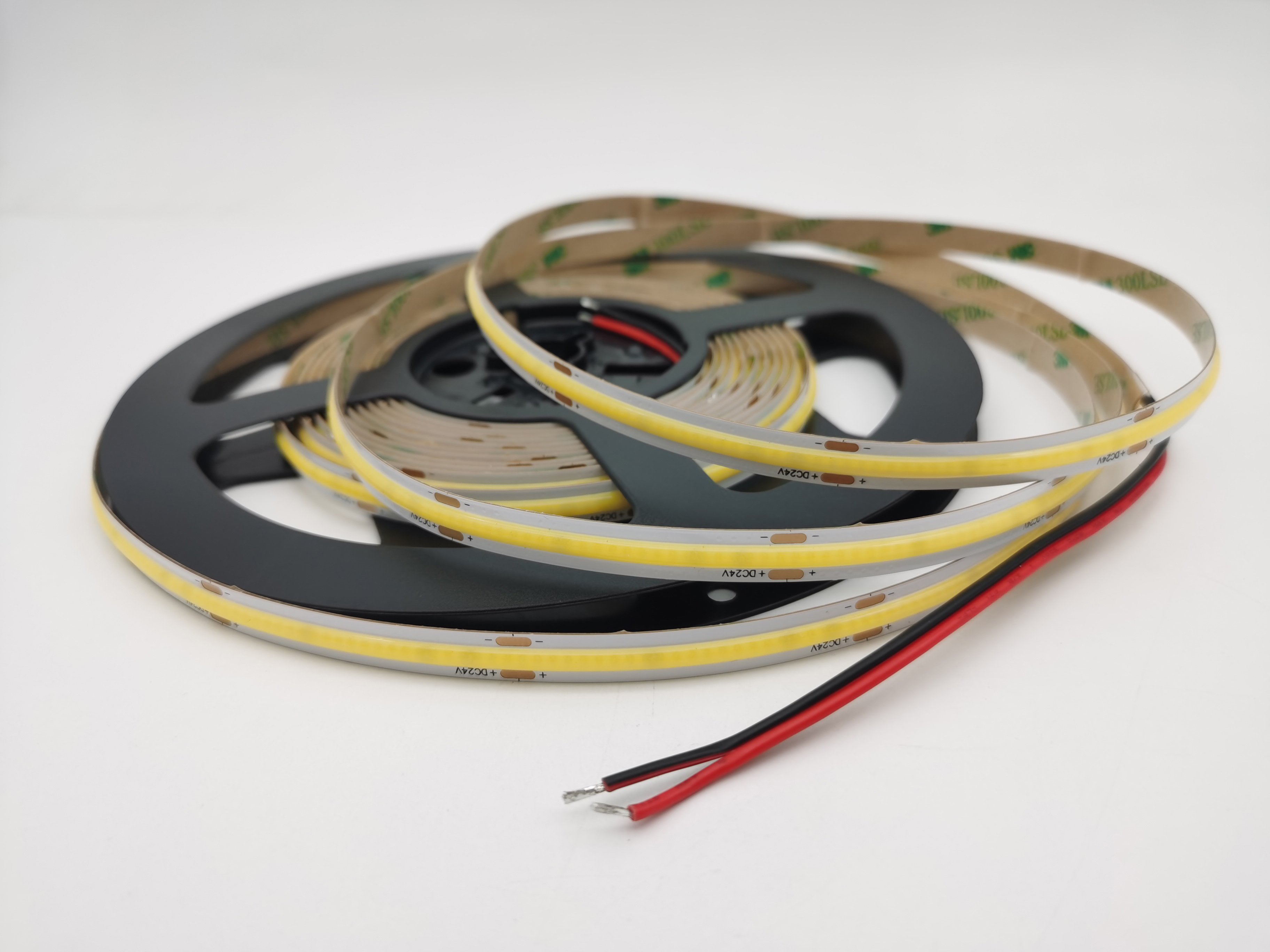 FAN STRIP24V-COB-480M LED pásek COB DC24V KAPTON 480 LED/m 15W/m 8500 lm 4000K 0,8x500 cm - FANEUROPE