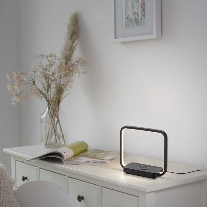 Obrázek produktu LED stolní lampa černá, bezdrátové nabíjení telefonu, dotykový vypínač, stmívatelné 3000K - JUST LIGHT 5 Obrázek produktu LED stolní lampa černá, bezdrátové nabíjení telefonu, dotykový vypínač, stmívatelné 3000K - JUST LIGHT 5