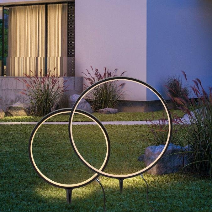 Obrázek produktu LED venkovní svítidlo se zápichem do zahrady kruhová forma s časovačem IP65 krytí proti vodě 3000K - JUST LIGHT 3 Obrázek produktu LED venkovní svítidlo se zápichem do zahrady kruhová forma s časovačem IP65 krytí proti vodě 3000K - JUST LIGHT 3
