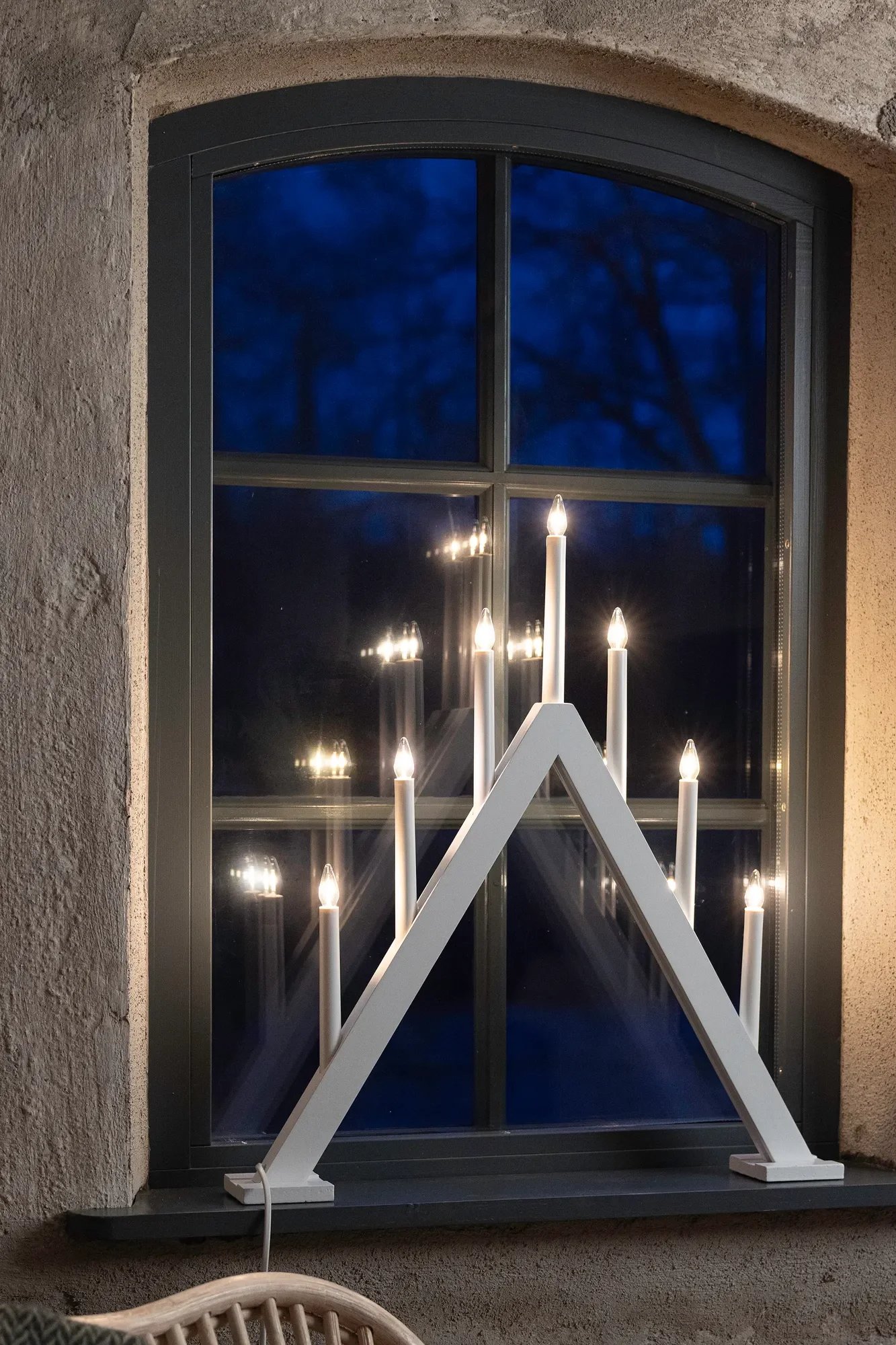 MAR 706225 Ariele adventní bílý svícen 54 cm - Markslöjd (obrázek 3)