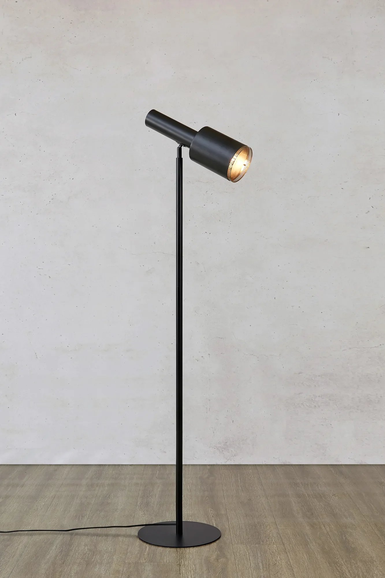 MAR 108542 Ozzy stojací lampa černá - Markslöjd (obrázek 5)