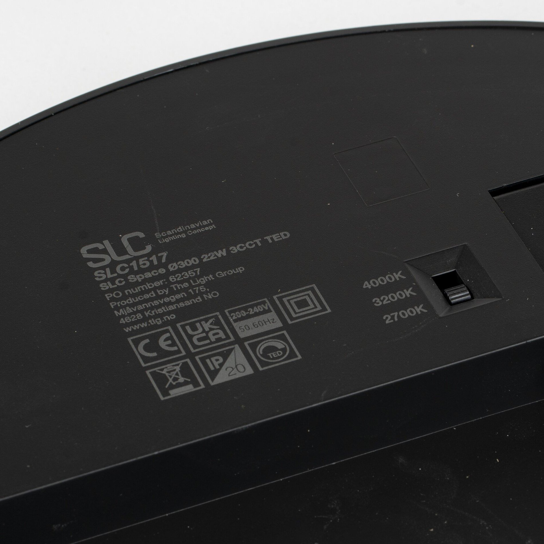 SLC SLC1517 Stropní LED svítidlo Space 300 mm černé 2490lm 2700/3200/4000K stmívatelné IP20 opál - TLG (obrázek 3)