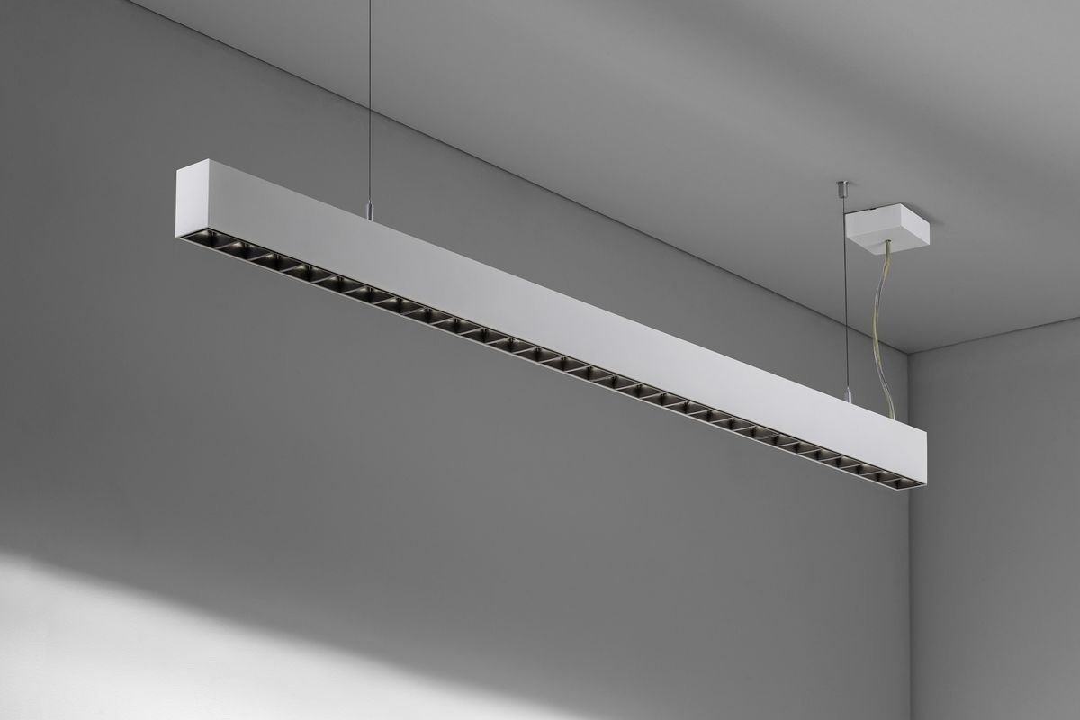 Závěsné svítidlo Lina45 LED 27W 4150lm 4000K DALI bílé + černá mřížka UGR - Halla