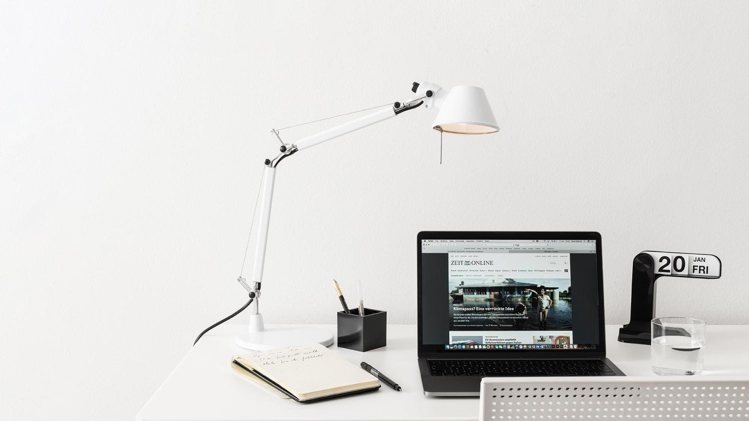 AR A011900 Tolomeo Micro stolní lampa LED 3000K - tělo lampy + základna - ARTEMIDE (obrázek 2)