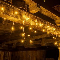 Obrázek pro produkt DECOLED LED světelné krápníky Hobby Line, 2x0,5m, teple bílá, 40 diod, pouze do interiéru. 