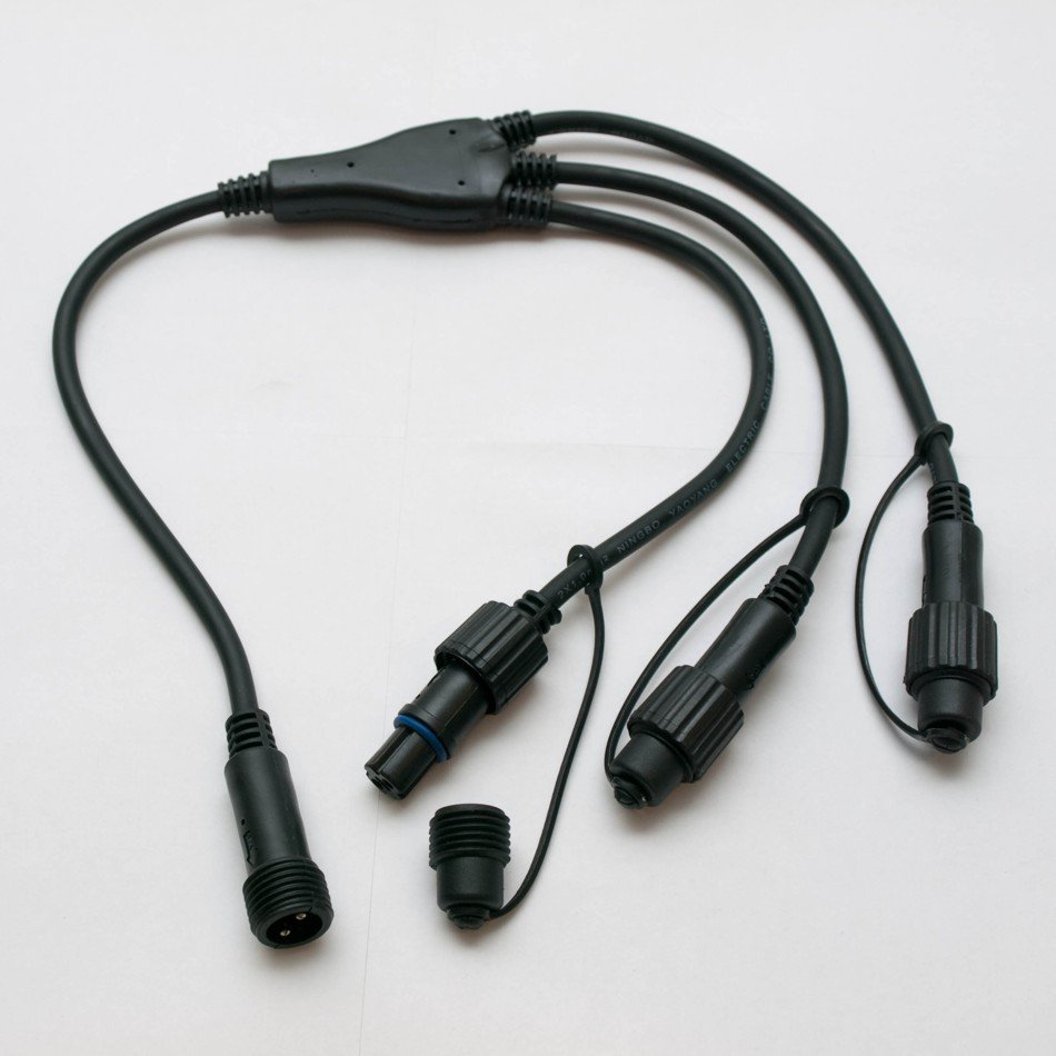 Levně DLED EF12T DecoLED T rozbočovač - 3 výstupy, černý