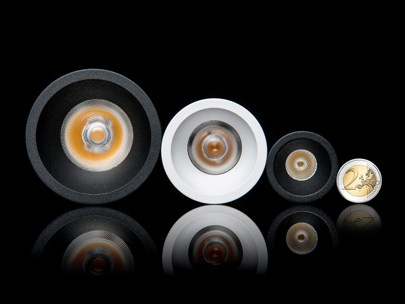 LED2 2250331 Svítidlo RAY M, W ZÁPUSTNÉ BÍLÉ - LED2 Lighting (obrázek 7)