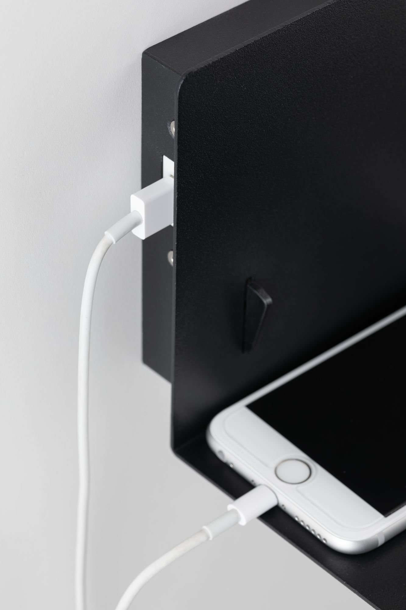 P 78920 Nástěnné svítidlo Ablage Devara E27 max. 40W černá / kov USB - PAULMANN (obrázek 15)