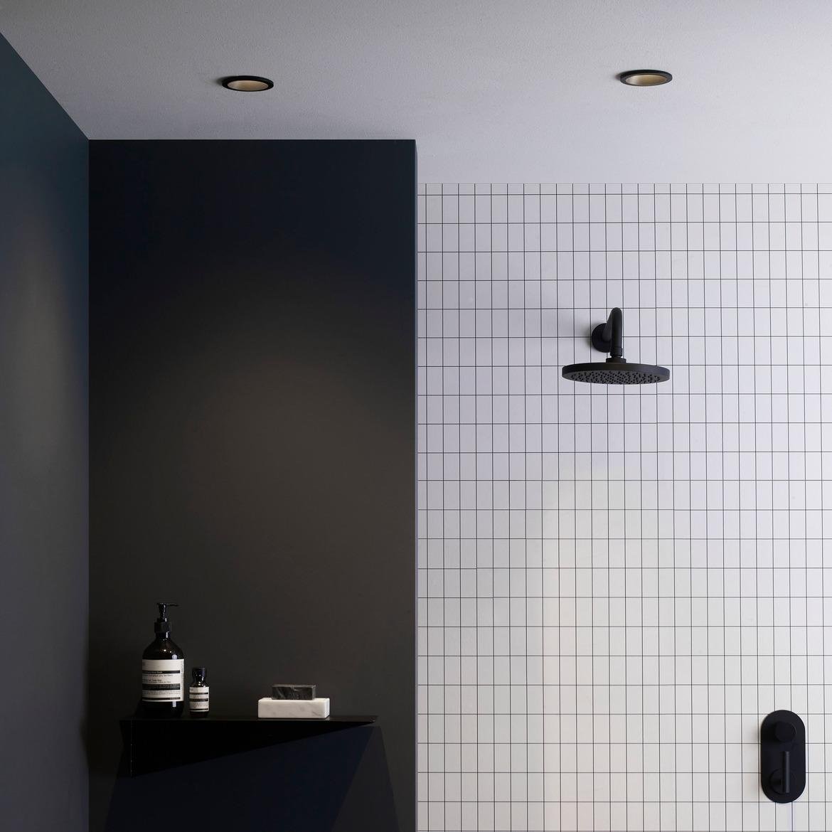 AST 1249017 Downlight svítidlo Minima Round fixní IP65 50W GU10 černá - ASTRO Lighting (obrázek 2)
