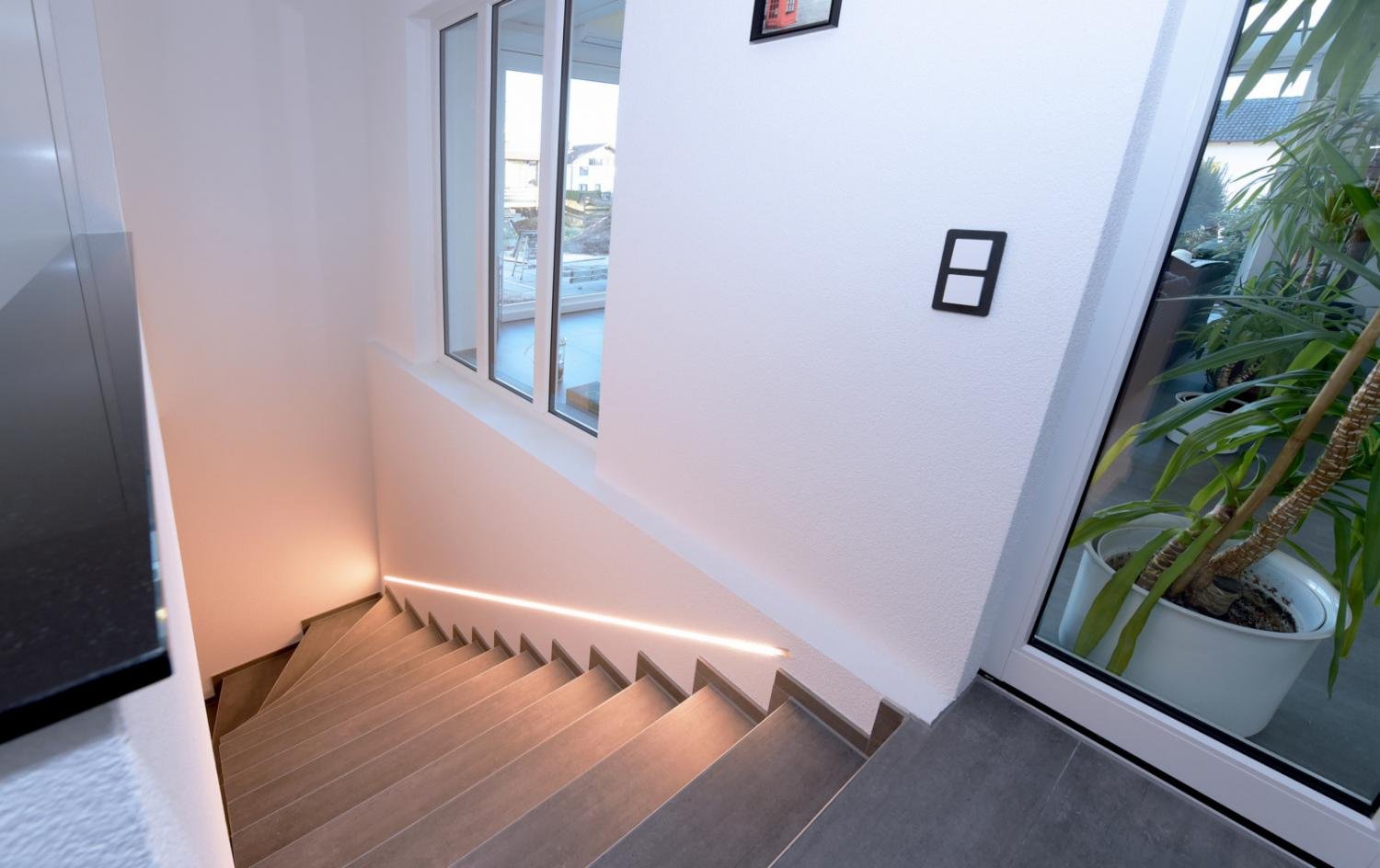 Obrázek produktu Deko-Light sádrokartonový-profil nástěnná římsa EL-02-12 stříbrná elox 3000 mm - LIGHT IMPRESSIONS 6 Obrázek produktu Deko-Light sádrokartonový-profil nástěnná římsa EL-02-12 stříbrná elox 3000 mm - LIGHT IMPRESSIONS 6